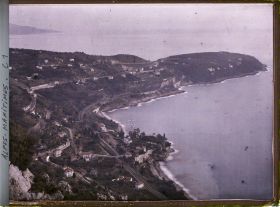 Image représentant Vue plongeante sur l'ensemble du cap Martin