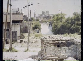 Image représentant France, Albert, Une vue vers les ruines de la Basilique