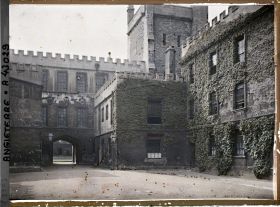 Image représentant Les batiments anciens du New College