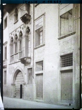 Image représentant Palais Squarzi rue des Saints apôtres