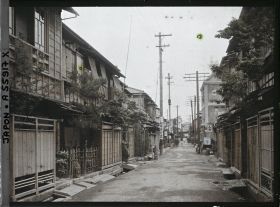 Image représentant Maison de thé à Akasaka (?)