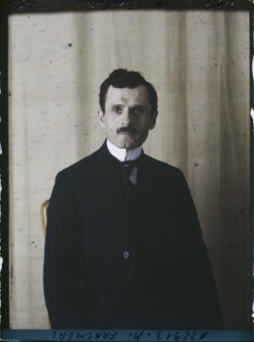 Image représentant Midhat Frashëri