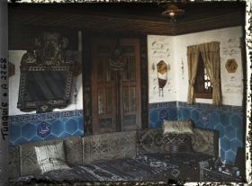 Image représentant La chambre " de la rose et du rossignol " dans la propriété du consul de France Grégoire Bay