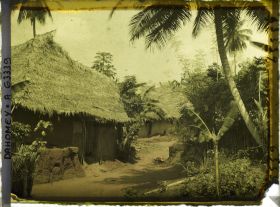 Image représentant Cases des féticheuses de Doudoua à Daagbé