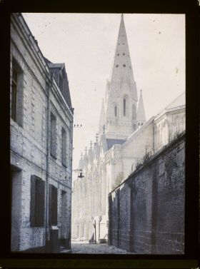 Image représentant France, Arras, Effet de lumière s/ St Géry