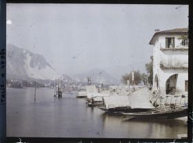 Image représentant Le port de l'île des Pêcheurs (isola dei Pescatori)