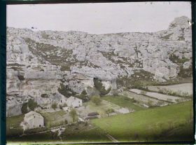 Image représentant Le Cirque en contrebas des Baux