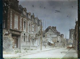 Image représentant France, Noyon, L'Hôpital en reconstruction