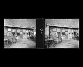 Image représentant Scène de rue sous les murs du bastion (wengcheng) de Xizhimen ("porte Droite de l'Ouest")