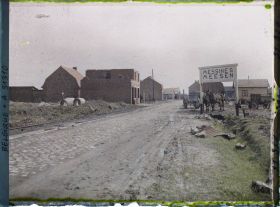 Image représentant Belgique, Messines, L'Entrée du Village