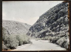 Image représentant Les gorges du Nahr El-Kelb, vues depuis le pont arabe