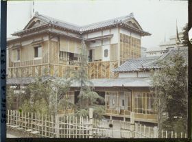 Image représentant L'Exposition des arts décoratifs, Pavillon du Japon, sur le Cours-la-Reine