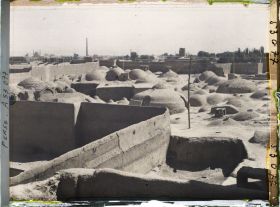 Image représentant Panorama vers le mausolée chiite de Harun Velayat