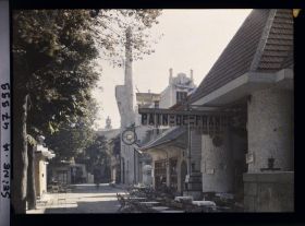 Image représentant L'Exposition des arts décoratifs, Le Village français, Boulangerie Au Pain de France architecte Alfred Levard, Kern boulanger