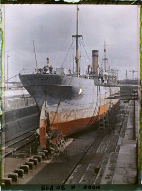 Image représentant France, Dunkerque, Navires en Cale Sèche