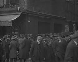 Image représentant Le Congrès Unitaire. Sortie des délégués, 1re Séance