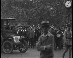 Image représentant La rue Royale, la Madeleine, la Concorde à l'annonce de la paix à 19 heures