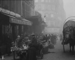 Image représentant Marchandes des quatre saisons rue des Abbesses
