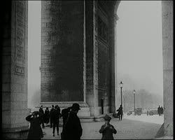 Image représentant Arc de Triomphe : chanteurs de St Guillaume au Soldat Inconnu ?