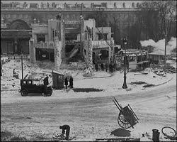 Image représentant Quelques phases de la démolition de l'Exposition des Arts Décoratifs