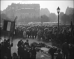 Image représentant Cérémonie de réparation au tombeau du soldat inconnu après les bagarres du 23 août