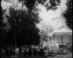 Image représentant La ville et les sources