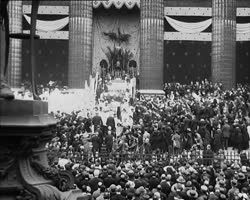Image représentant Procession du Saint-Sacrement à l'église de la Madeleine