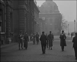 Image représentant La sortie de l'Ecole de Guerre