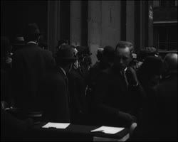 Image représentant Sortie de la messe anniversaire de l'Action Française