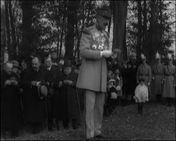 Image représentant Remise d'un drapeau aux élèves de l'Ecole