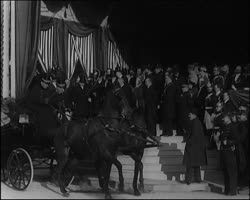 Image représentant Transmission des pouvoirs présidentiels entre MM. Poincaré et Deschanel