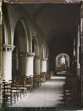 Image représentant Intérieur de l'église de la Madeleine, nef droite