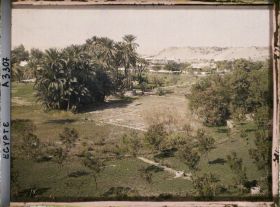 Image représentant Panorama sur un village près du site archéologique