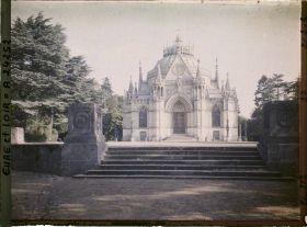 Image représentant La chapelle royale Saint-Louis