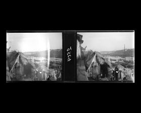 Image représentant le quai près de l'embarcadère de Baojiaxiang ("ruelle de la Famille Bao") sur la rive de la Hanshui ("rivière Han") dans la ville chinoise