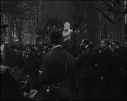 Image représentant Manifestation pour l'inauguration d'une statue à la mémoire de Jean Jaurès
