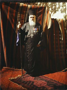 Image représentant Monseigneur Domani, évêque catholique de l'église maronite