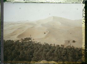 Image représentant L'oasis au pied du Grand Erg