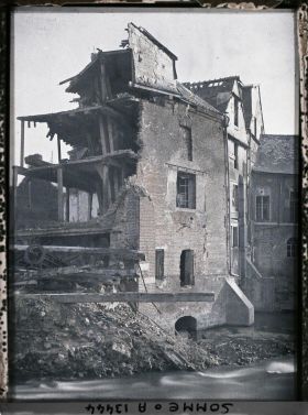 Image représentant France, Ham, Partie détruite par les Obus