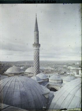 Image représentant Minaret et coupoles de la mosquée Selimiye (Grande Mosquée )