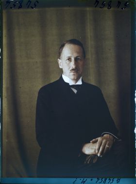 Image représentant Monsieur ...