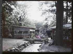 Image représentant maison de thé dans un parc