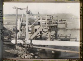 Image représentant Canada, Foot Hills Turner Valley, Puits Royalite 4, ensemble des installations du Puits