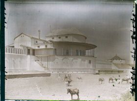 Image représentant Afghanistan, kaboul, Entrée de l'enceinte du Palais Royal