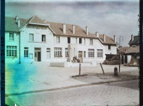 Image représentant France, Crouy, Mairie, Ecoles et Mont aux Morts