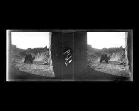 Image représentant Dans la passe fortifiée