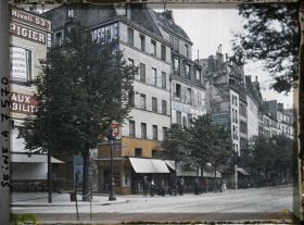 Image représentant L'angle du boulevard St-Germain et de la rue de l'Échaudé