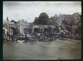 Image représentant France, Meaux, Les Moulins vus de plus près de la rive droite