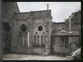 Image représentant Partie du cloître de l'ancienne abbaye Saint-Jean-des-Vignes
