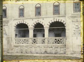 Image représentant Détail de la façade sud (façade extérieure) de Selimiye Camii (Grande Mosquée)